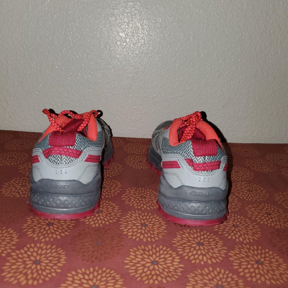 Saucony Women's Excursion Tr11 Running-Shoes 6.5 - Picture 2 of 9